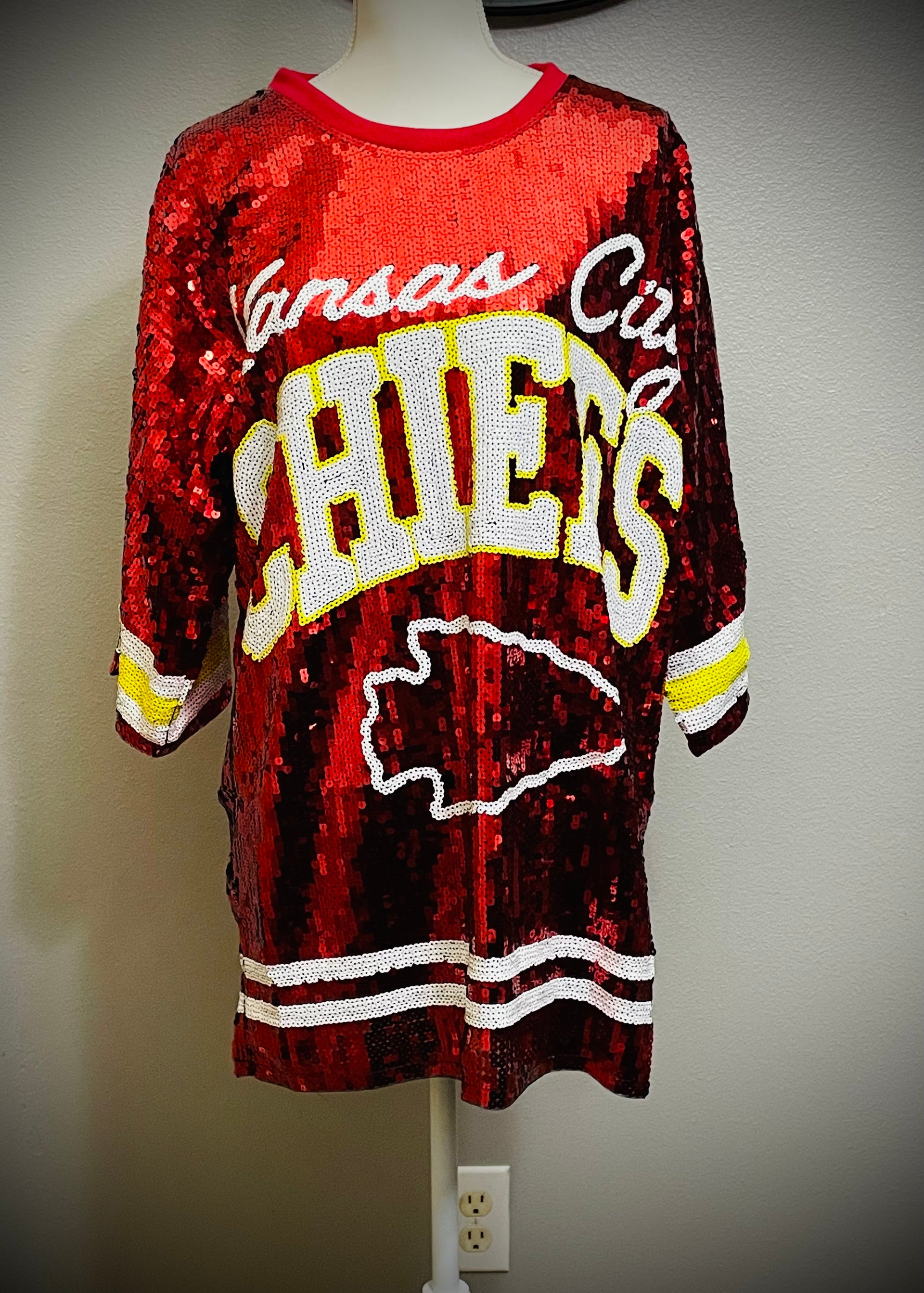 Chiefs jersey dress – Lylahs Boutique